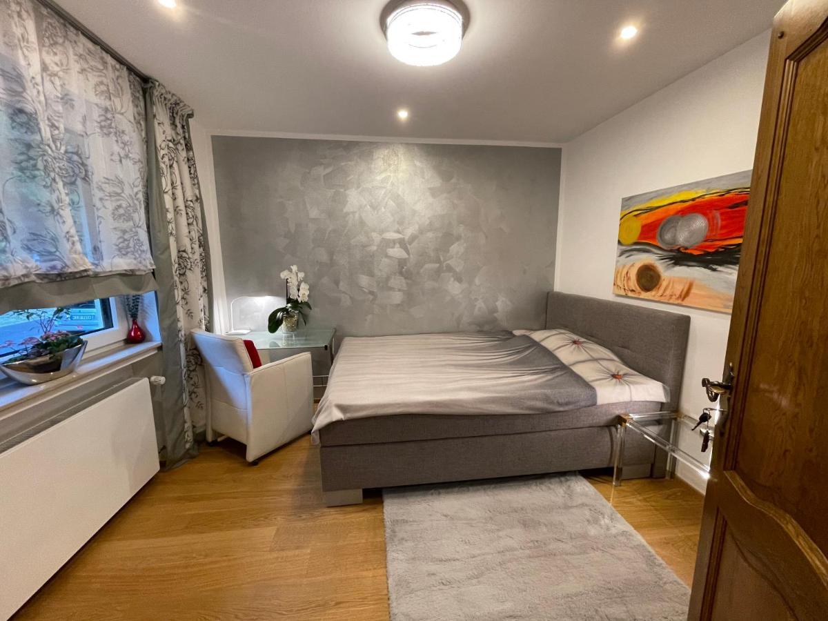 Airport Rooms Waldblick Kolonia Zewnętrze zdjęcie